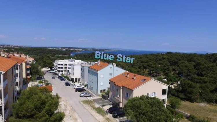 Apartamento Blue Star Premantura Exterior foto